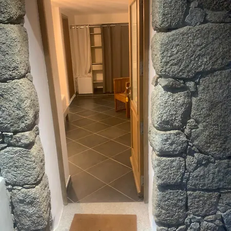 A Teghja Alojamento de Acomodação e Pequeno-almoço