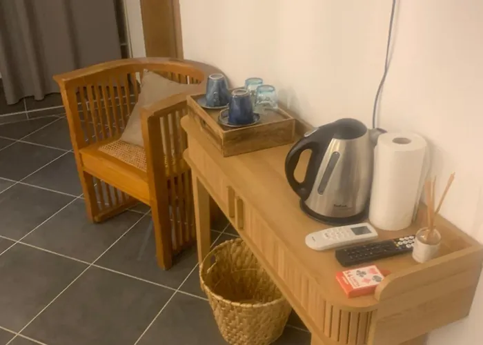 Alojamento de Acomodação e Pequeno-almoço A Teghja 3*